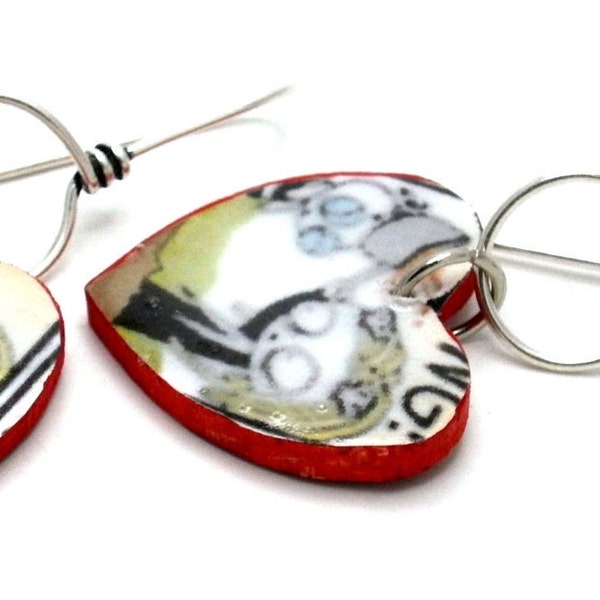 Dangle Earrings Heart Lenore Comic