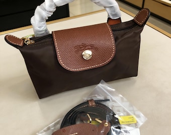 Bolsa transversal dobrável mini Longchamp marrom ébano, inclui alça de ombro ajustável, requintada e portátil, um presente perfeito para ela.