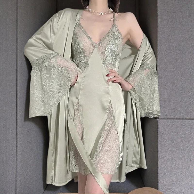 chinese dress ladies Nightgown Blanca features a V-shaped neckline overlaid with black floral  lace – Nightsis main image 1