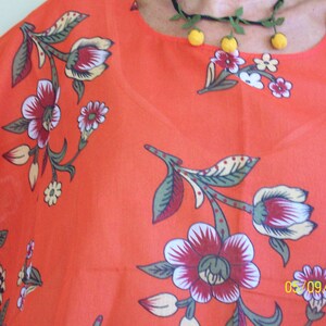 Free-size/plus size Poncho-Tunika - Kimono-Top aus traditionellem Baumwollmaterial aus der Türkei - Boho Strandbezug - floral lässig Bild 3