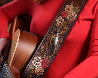 Personalized Bird Guitar Strap - Retro Style strap for Acoustic, Bass, Classical & Electric Guitar - Gift for her/him/them - Hummingbird