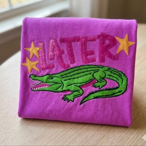 Maglietta ricamata con motivo alligatore - Maglietta con applicazioni - Fatta a mano