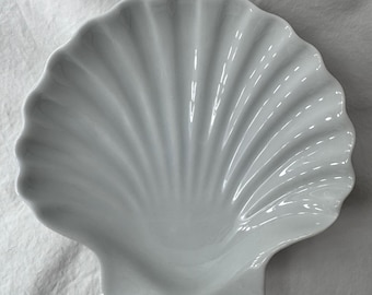 Repurposed Porcelain Shell Plate for Candle Drip – Timeless Home Decor