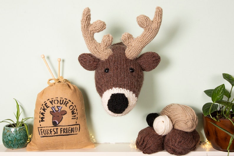 Giant Deer Head Knitting Kit image 1