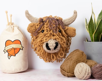 Giant Highland Cow Head Knitting Kit