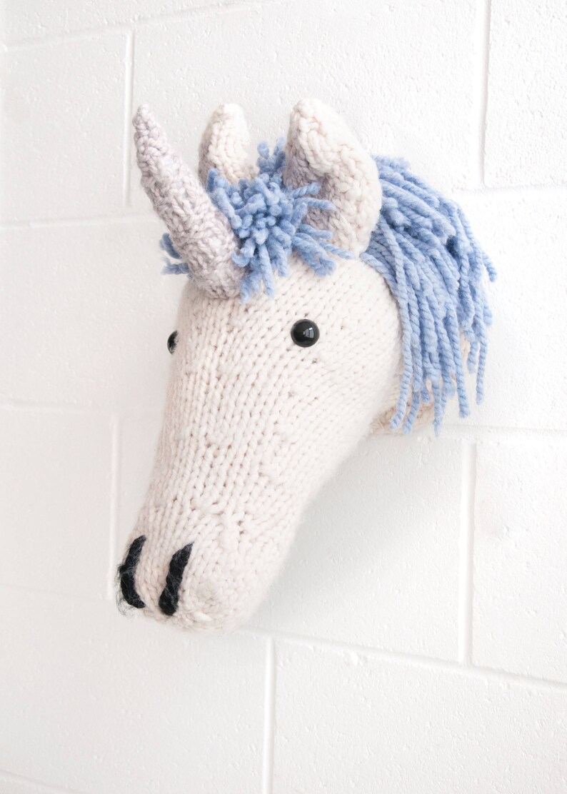 Giant Unicorn Head Knitting Kit Cream image 4