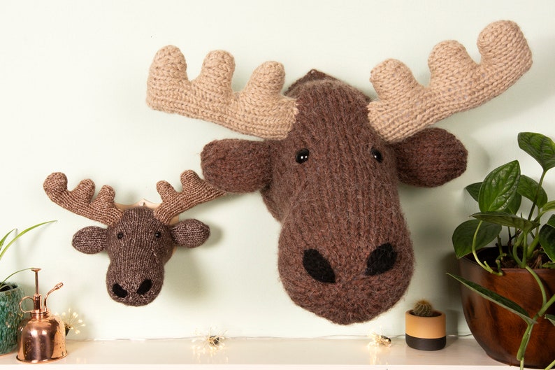 Mini Moose Head Knitting Kit image 6