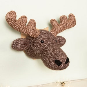 Mini Moose Head Knitting Kit image 9