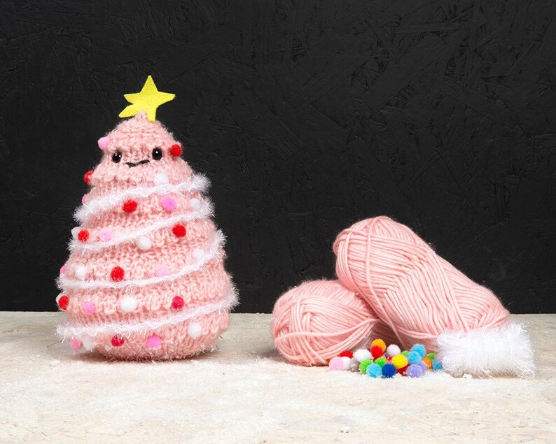 Christmas Tree Knitting Kit Set of Three ピンク