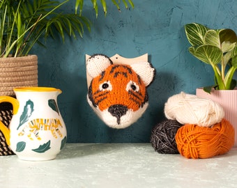 Mini Tiger Head Knitting Kit