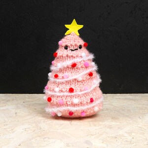 Christmas Tree Knitting Kit Set of Three 画像 9