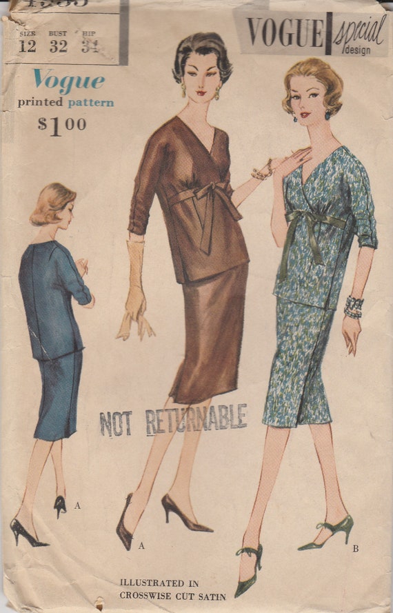 green emerald velvet dress 1970's Vogue Bridal Original Empire Waist Wedding Gown Pattern - Bust 34"