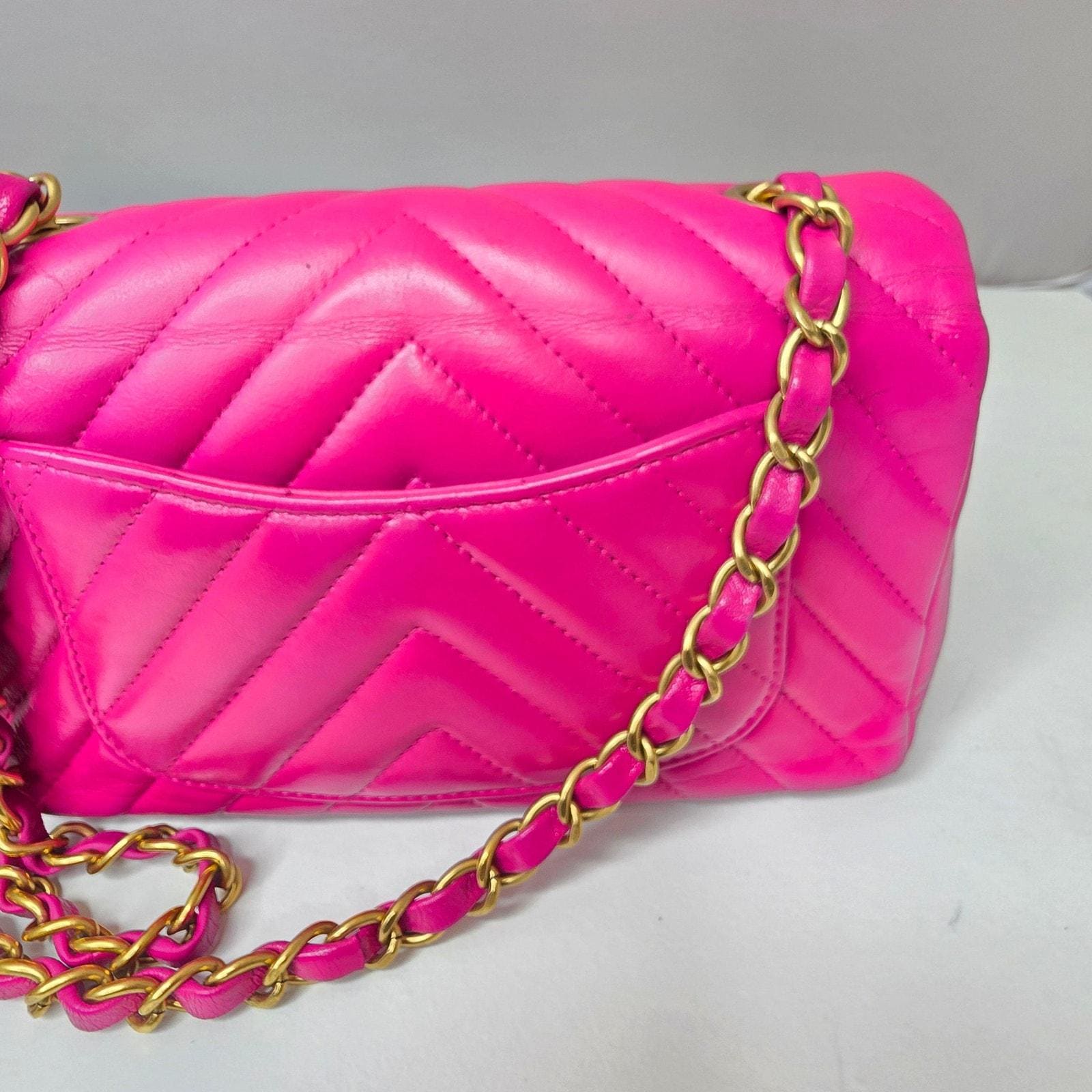 Chanel mini Rectangular Bag Pink image 10