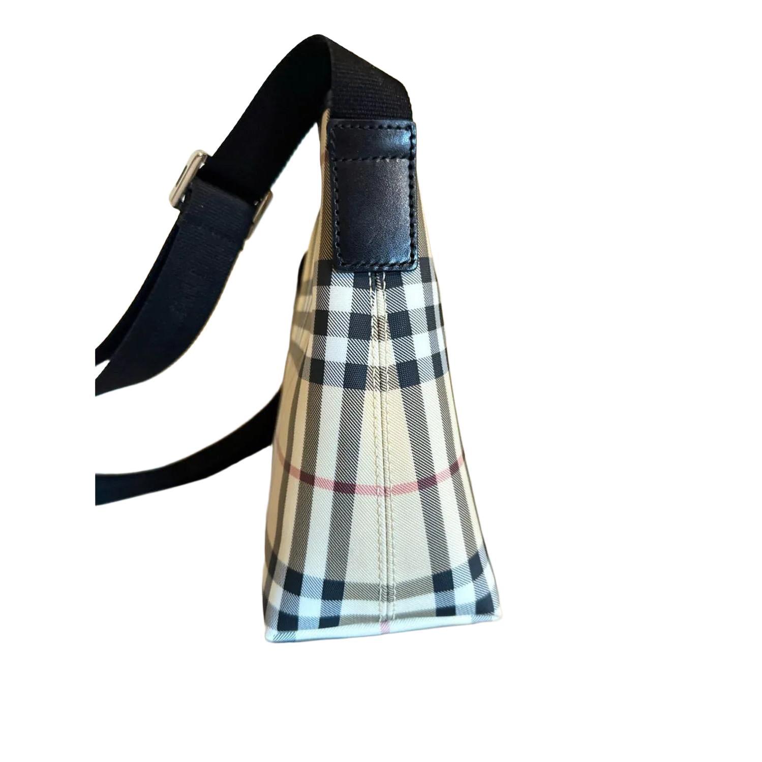 Burberry Classic Nova Check Messenger Bag image 4