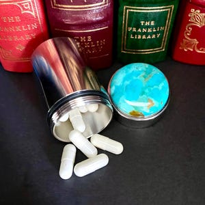 Arizona Turquoise Pill Case / Keepsake container, Trinket Case