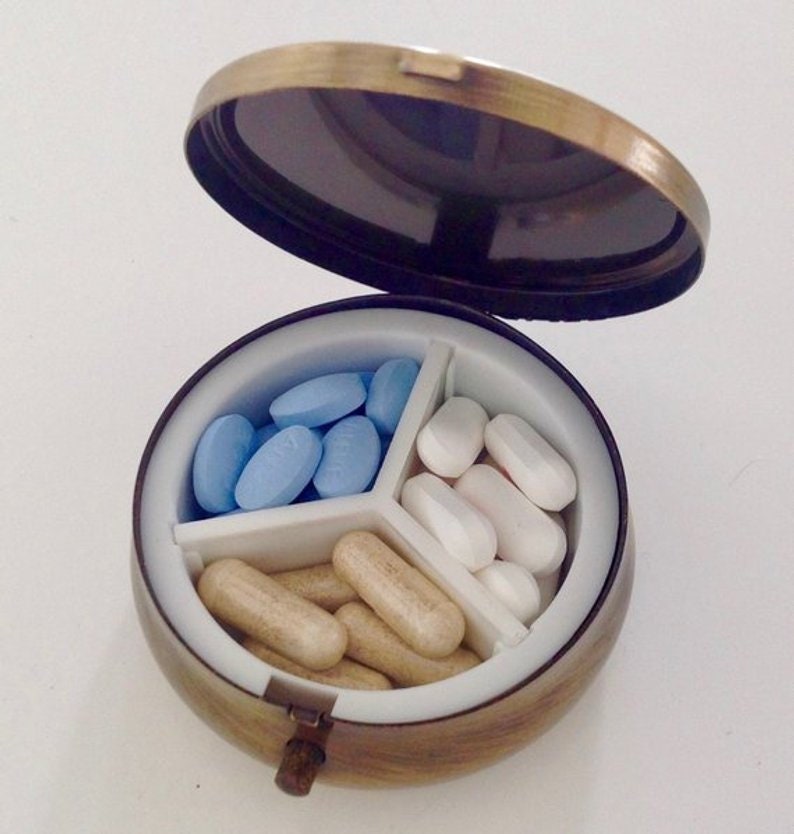 2 Sizes Bumblebee Pillbox. 7 Days Pill, Pill Container. Pill case, Pill Organizer, Daily pill case, Birth Control, Pill Box, Metal pill case image 6