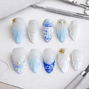 Blue Ocean Shell Press On Nails Almond Shape 3D Design Glossy Beach Summer Vacation Nails Elegant Fake Nails Reusable Nail Set
