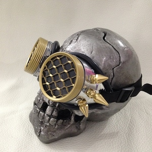 Burner goggles - Metal punk stinger spikes Honeycomb lens