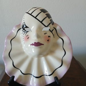 Mardi Gras Mask Wall Art Deco Style Flapper Woman Face Sculpture Ceramic Plaque Hand Painted Porcelain Collectible New Orleans Carnival