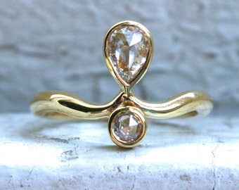 Wonderful 18K Yellow Gold Diamond Twin Stone Ring - 0.65ct.
