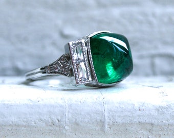 Platinum Art Deco Style Sugarloaf Emerald and Diamond Ring Engagement Ring Wedding Ring.