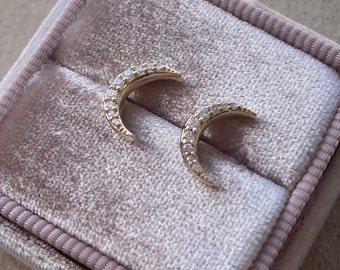 Brincos de diamante Lua Crescente em ouro maciço 14K.