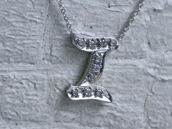 Beautiful Vintage 14K White Gold Diamond "I" Neck… - image 4