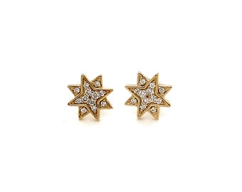 Pendiente de diamante en forma de estrella en oro macizo de 14 quilates.