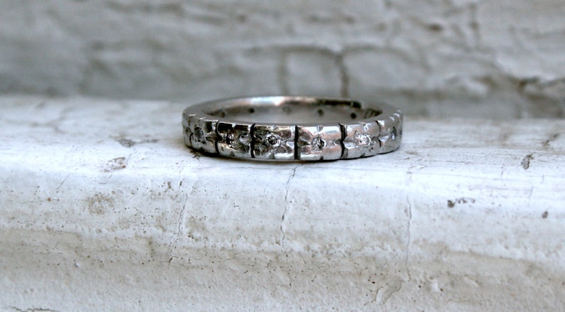 Lovely Vintage Diamond and Floral Bloom Eternity Platinum Wedding Band 0.30ct. image 3