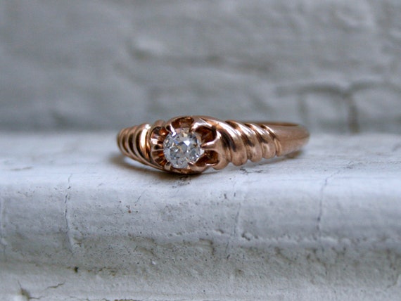 Beautiful Antique 10K Rose Gold Diamond Solitaire… - image 3