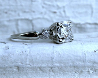 Vintage 14K White Gold Three Stone Diamond Engagement Ring - 0.86ct.