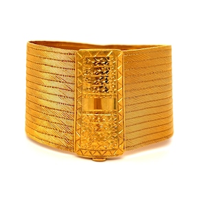 Gorgeous Vintage Pair of 22K Yellow Gold Ribbon Bracelets.