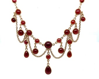 Gorgeous Antique Victorian 14K Yellow Gold Garnet Necklace - 15.00ct.