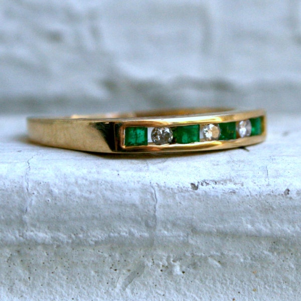 Vintage Channel 14K Yellow Gold Emerald and Diamond Wedding Band - 0.29ct.