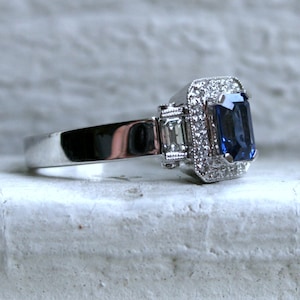 Vintage 18K White Gold Pave Diamond and Sapphire Halo Ring - 1.62ct.