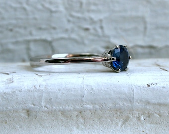 ゴールド サファイア ソリティアリング レトロ 18K ホワイトゴールド サファイア ソリティア エンゲージリング
