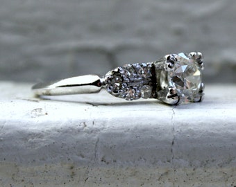 Vintage Deco Platinum Diamond Engagement Ring with GIA cert - 1.02ct.