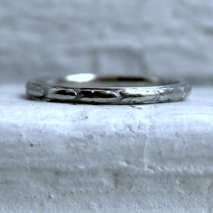 Vintage Engraved 18K White Gold Wedding Band by Orange Blossom.