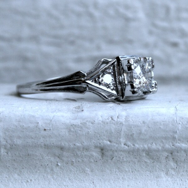 Beautiful Art Deco 14K White Gold Three Stone Diamond Engagement Ring - 0.60ct
