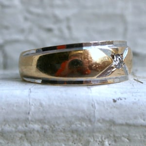 Retro Vintage 14K White/ Yellow Gold Diamond Wedding Ring Band.