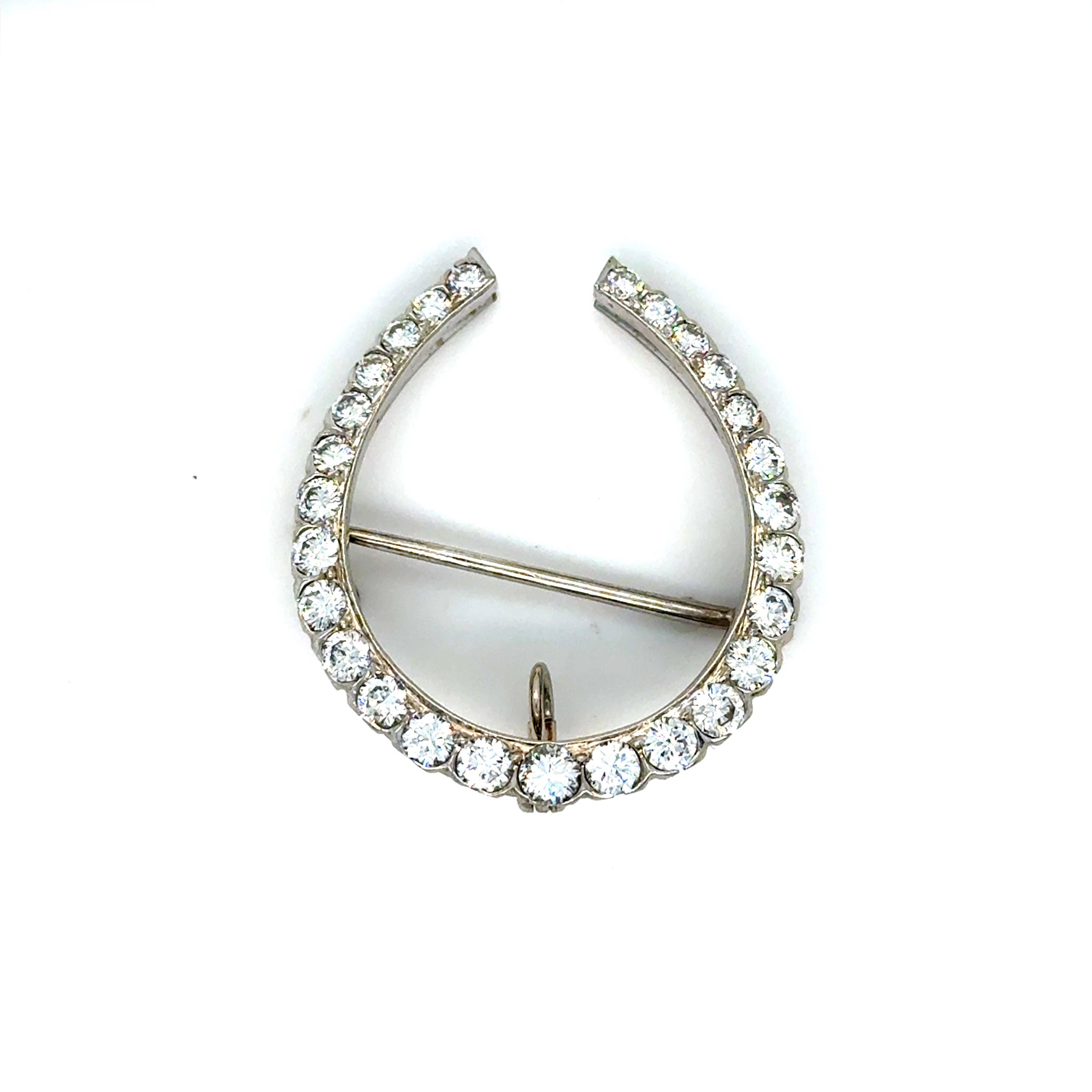 Vintage 14K White Gold Diamond Horseshoe Pin Brooch Pendant. - 1.90CT.