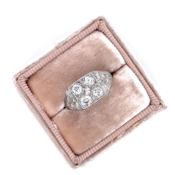 Gorgeous Antique Platinum Diamond Cluster Ring En… - image 4