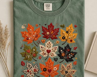 Camiseta Comfort Colors® con estampado de hojas de otoño, camiseta con estampado floral de hojas de arce en patchwork, camiseta gráfica de otoño, camiseta estilo cottagecore para Acción de Gracias.