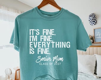 Comfort Colors Senior Mom Shirt Class of 2027 Boxy Tee, Graduation Mom Boxy Cropped Top,High School Senior Mom Shirt