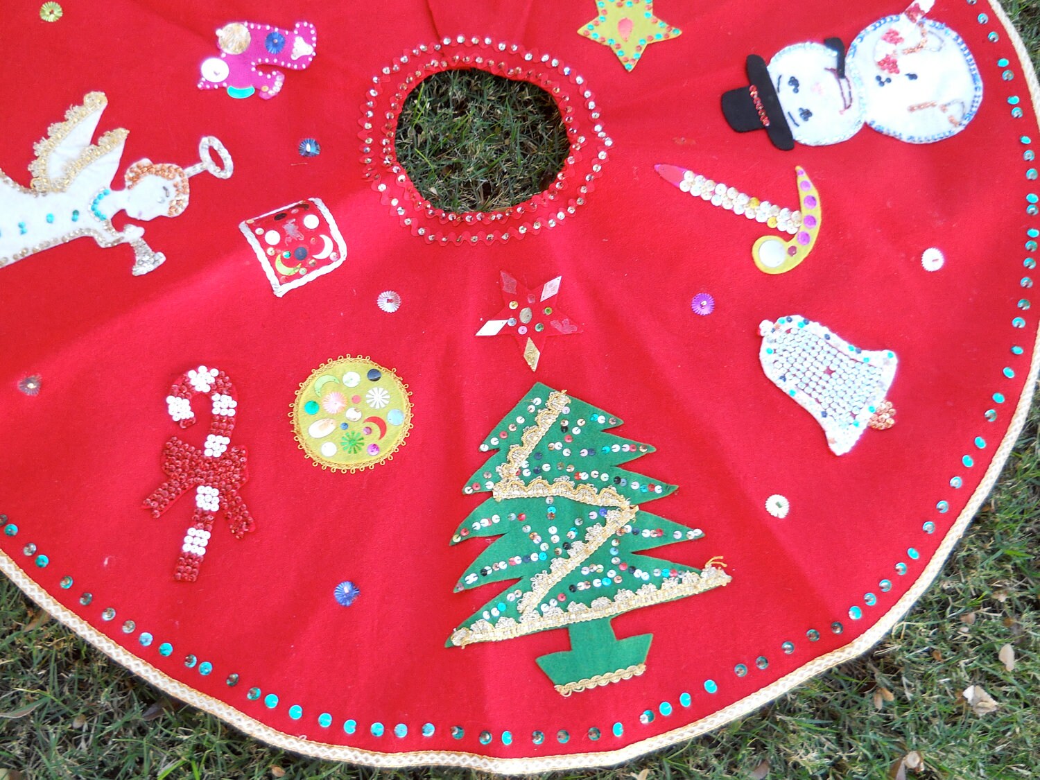 Vintage Felt and Sequin Christmas Tree Skirt Etsy