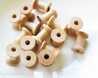 100 Wooden Spools 1 1/8  x 7/8 inch , Wood Bobbin for Crafting, Twine, Thread, Sewing or Decor