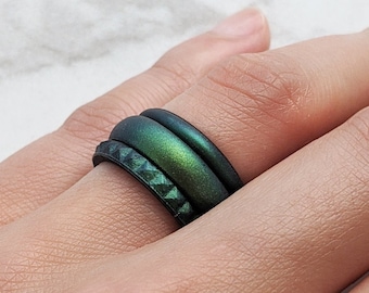 Silicone Ring Knot Theory Enchanted Green Pyramid Stackable Slim