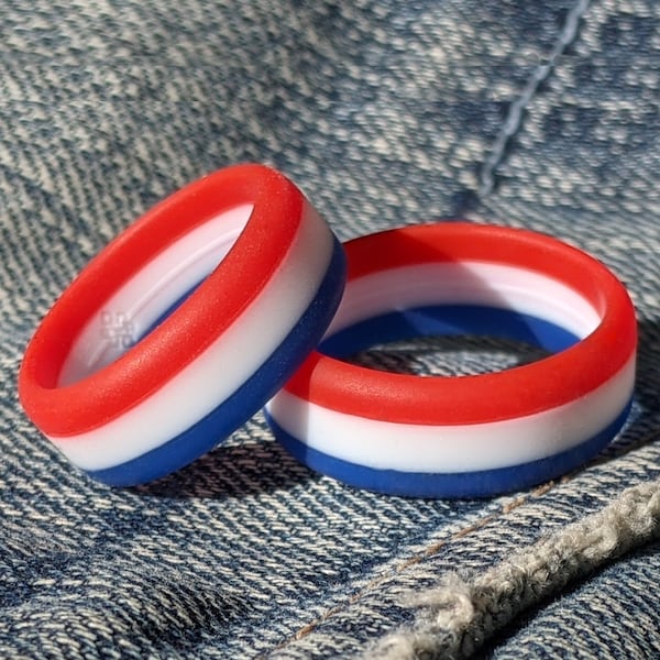 Blue White Red Stripe Silicone Ring for Men Women, Striped Silicone Wedding Band Gift, July 4th Independence Day Engagement Anniversary Ring