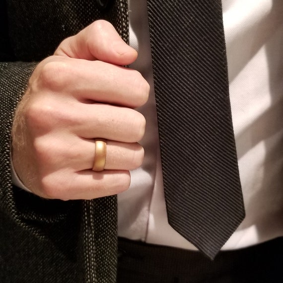 Gold rubber hotsell ring