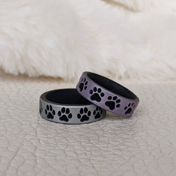 Cat Paws or Dog Paws Silicone Ring Engraved Dual Layer in Silver